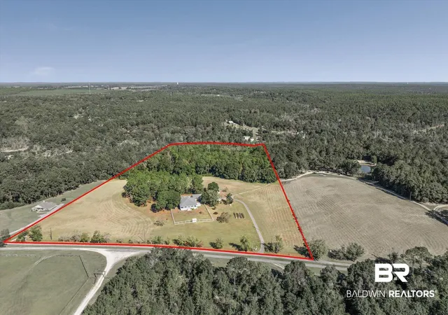 Photo 1 of Single family home for sale at 7650 Iron Rush Rd, Wilmer, AL 36587 | MLS# 387052 | Listing updated on 2026-09-28