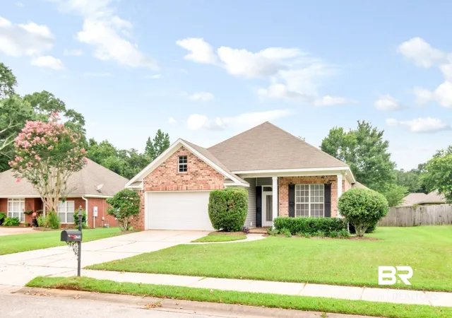 Photo 1 of Single family home for sale at 10681 Westwood Ave, Fairhope, AL 36532 | MLS# 399586 | Listing updated on 2026-09-01