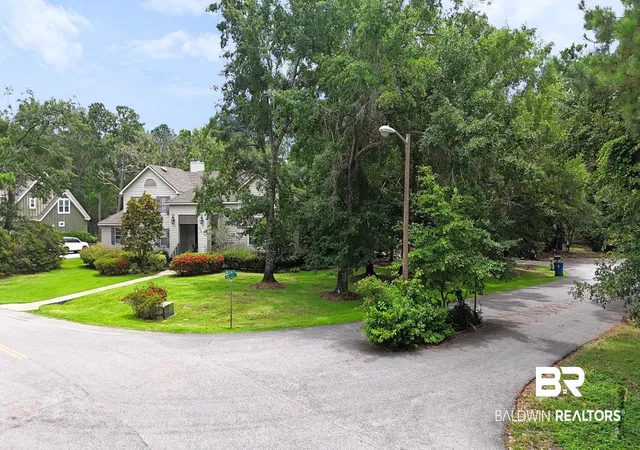 Photo 3 of Single family home for sale at 769 Bear Crk Ct, Gulf Shores, AL 36542 | MLS# 399351 | Listing updated on 2026-09-09