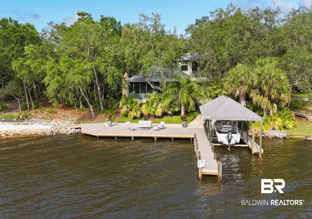 Photo 1 of Single family home for sale at 8401 Osprey Dr, Elberta, AL 36530 | MLS# 391655 | Listing updated on 2026-08-24
