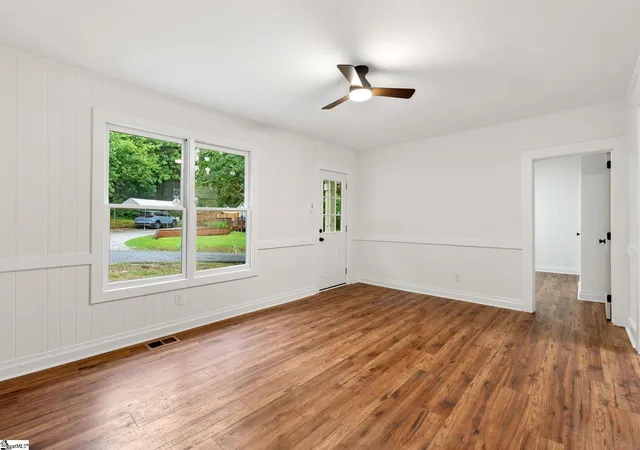 Photo 2 of Single family home for sale at 102 Aladdin St, Greenville, SC 29609 | MLS# 1594582 | Listing updated on 2026-07-22