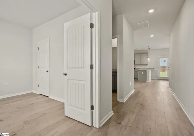 4th image of 604 Silver Fir St, Piedmont, SC 29673 | MLS# 1596107