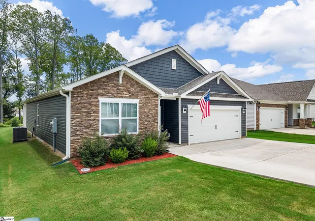 Photo 1 of Single family home for sale at 1036 Staghorn Ave, Lyman, SC 29365 | MLS# 1598558 | Listing updated on 2026-08-30