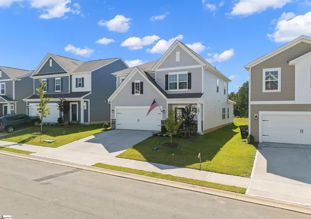 Photo 3 of Single family home for sale at 161 Farmwell Dr, Woodruff, SC 29388 | MLS# 1601989 | Listing updated on 2026-08-27