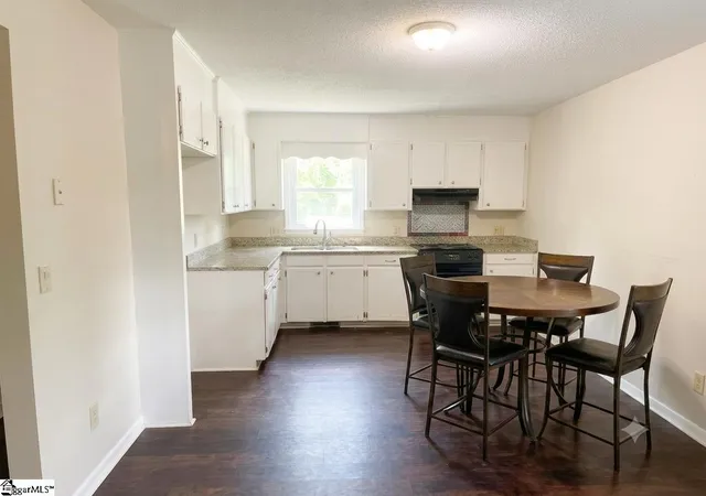 Photo 4 of Single family home for sale at 503 Garrett St, Fountain Inn, SC 29644 | MLS# 1599612 | Listing updated on 2026-08-03