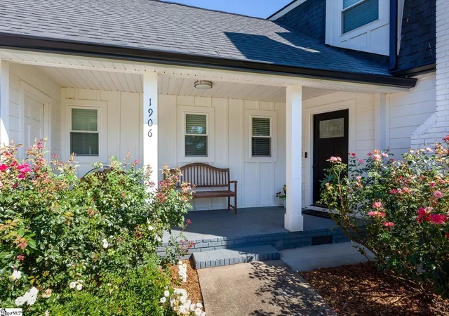Photo 2 of Single family home for sale at 1906 417 Hwy, Woodruff, SC 29388 | MLS# 1602104 | Listing updated on 2026-09-21