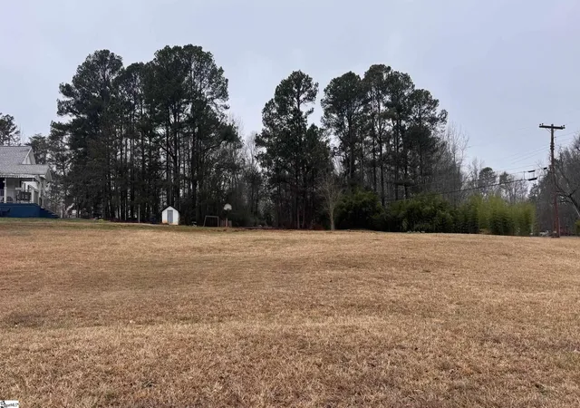 Photo 6 of Sale Pending at 931 N Hwy 150, Pacolet, SC 29372 | MLS# 1583349 | Listing updated on 2026-04-26
