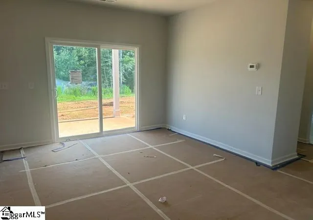 Photo 4 of Single family home for sale at 154 Cedar Shoals Ct, Easley, SC 29640 | MLS# 1601062 | Listing updated on 2026-08-16