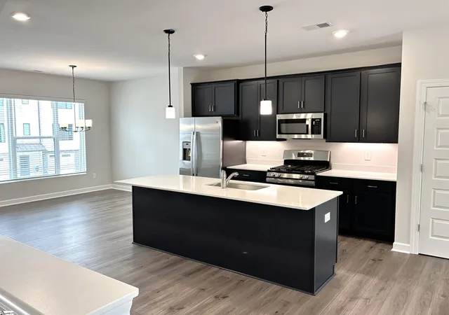 3rd image of 12 Pikewood Ln, Greenville, SC 29607 | MLS# 1586807