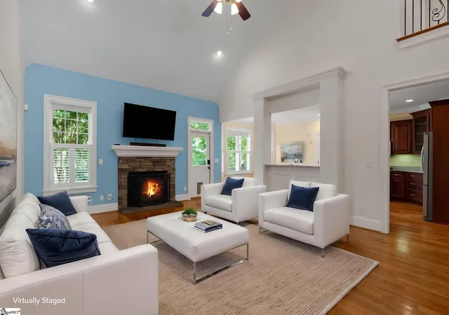 Photo 3 of Single family home for sale at 413 Kilgore Farms Cir, Simpsonville, SC 29681 | MLS# 1601173 | Listing updated on 2026-09-11