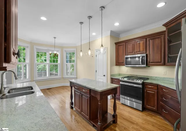 Photo 4 of Single family home for sale at 413 Kilgore Farms Cir, Simpsonville, SC 29681 | MLS# 1601173 | Listing updated on 2026-09-11