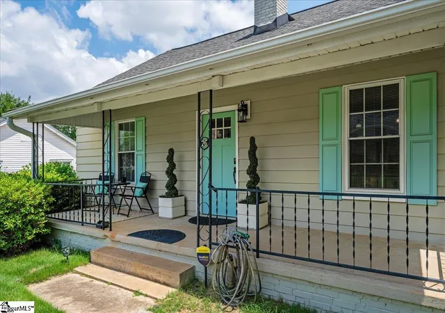 3rd image of 26 W 5Th St, Greenville, SC 29611 | MLS# 1595628
