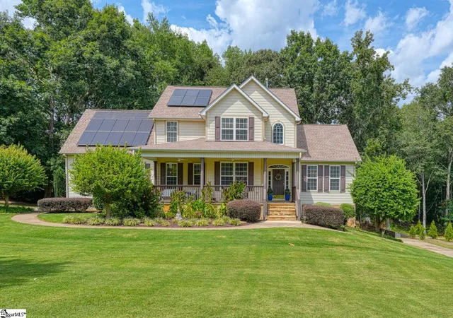 Photo 1 of Sale Pending at 27 King Eider Wy, Taylors, SC 29687 | MLS# 1578262 | Listing updated on 2026-02-11
