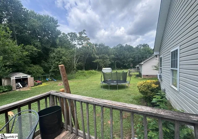 Photo 4 of Single family home for sale at 1404 Bishop Rd, Inman, SC 29349 | MLS# 1596997 | Listing updated on 2026-09-02