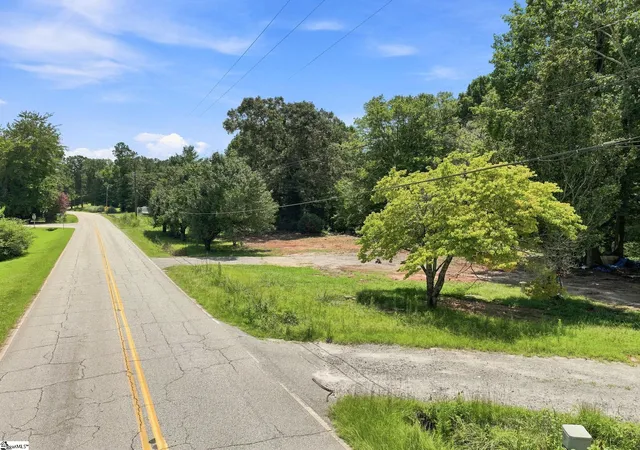 Photo 3 of Land for sale at 17  Singing Pines Rd, Seneca, SC 29678 | MLS# 1601057 | Listing updated on 2026-08-21