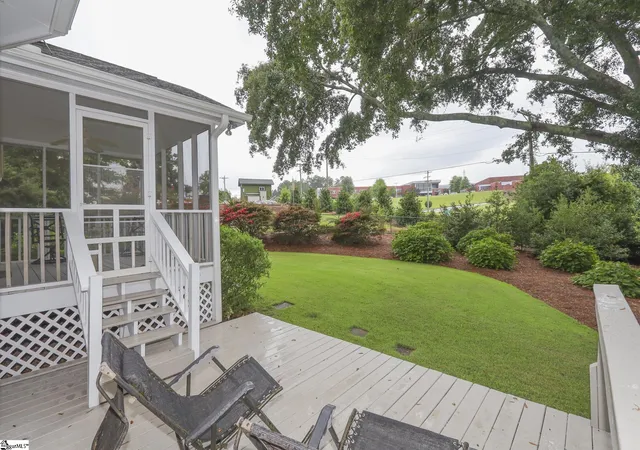 Photo 3 of Single family home for sale at 409 Jassamine Ct, Greenville, SC 29611 | MLS# 1600132 | Listing updated on 2026-08-13