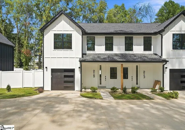 Photo 1 of Multi family home for sale at 215 Whatley Cir, Mauldin, SC 29662 | MLS# 1600084 | Listing updated on 2026-08-14