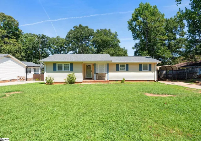 Photo 1 of Single family home for sale at 115 Willow Branch Dr, Simpsonville, SC 29680 | MLS# 1602125 | Listing updated on 2026-09-19