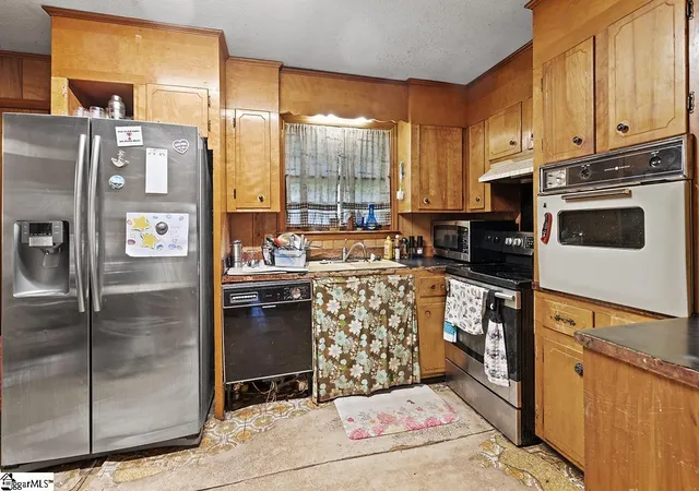 Photo 3 of Single family home for sale at 267 Gastley Dr, Clinton, SC 29325 | MLS# 1601521 | Listing updated on 2026-08-20
