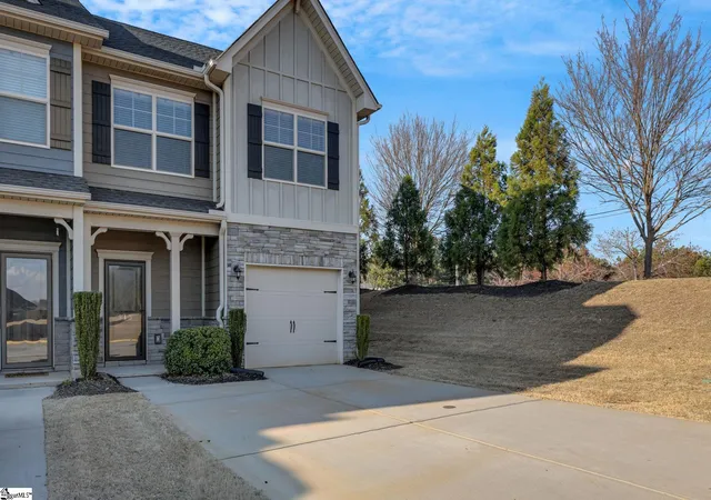 Photo 2 of Townhouse for sale at 515 Milbury Wy, Simpsonville, SC 29680 | MLS# 1598431 | Listing updated on 2026-07-22