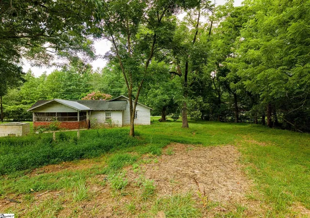 Photo 3 of House for sale at 3371 Moorefield Memorial Hwy, Pickens, SC 29671 | MLS# 1598193 | Listing updated on 2026-07-21