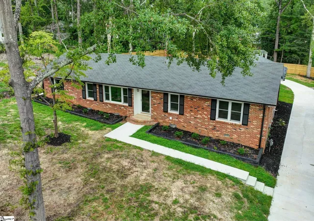 2nd image of 127 Wilbon Cir, Simpsonville, SC 29681 | MLS# 1566059