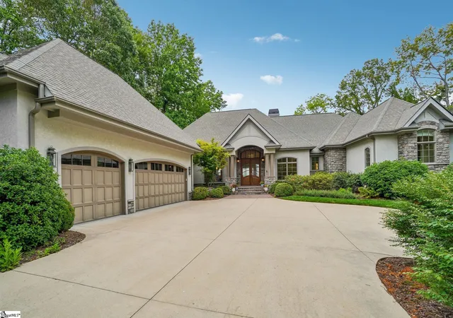 Photo 3 of Single family home for sale at 103 Upper Ridge Wy, Travelers Rest, SC 29690 | MLS# 1593926 | Listing updated on 2026-09-18