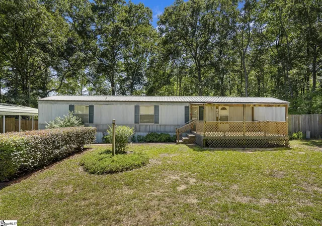 Homes for sale in Williamston, SC | 216 Woodtrail Dr, Williamston, SC 29697 | MLS# 1597172