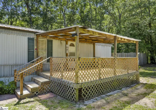 Homes for sale in Williamston, SC | 216 Woodtrail Dr, Williamston, SC 29697 | MLS# 1597172