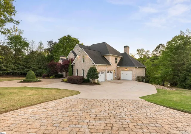 3rd image of 303 Cypress Point Ct, Spartanburg, SC 29306 | MLS# 1591331