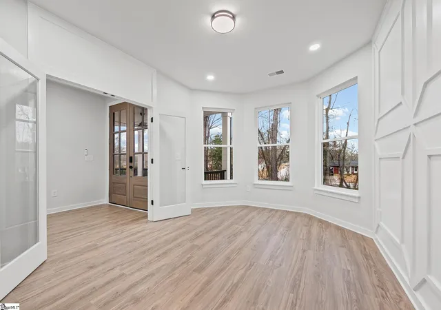 5th image of 323 Hunts Bridge Rd, Greenville, SC 29617 | MLS# 1591072