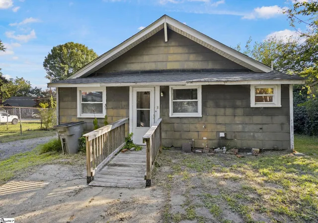 Photo 26 of Single family home for sale at 219 Heatherly Dr, Greenville, SC 29611 | MLS# 1601819 | Listing updated on 2026-09-25