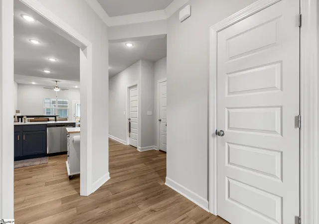 Photo 3 of Townhouse for sale at 120 Callen Dr, Greenville, SC 29607 | MLS# 1583203 | Listing updated on 2026-09-15
