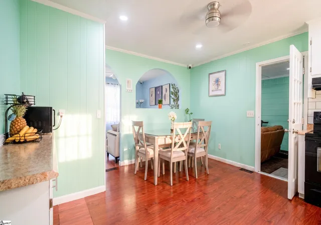 Photo 2 of Single family home for sale at 254 Fairhill Dr, Wellford, SC 29385 | MLS# 1598055 | Listing updated on 2026-09-11