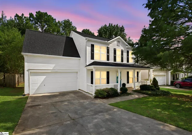 Photo 1 of Single family home for sale at 32 Argyle Ct, Simpsonville, SC 29681 | MLS# 1601141 | Listing updated on 2026-08-24