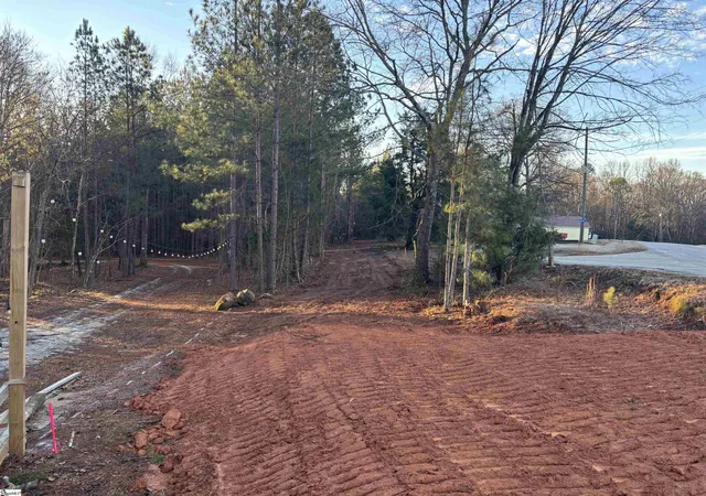 Photo 3 of House for sale at 0 Hillside Church Rd, Fountain Inn, SC 29644 | MLS# 1528697 | Listing updated on 2026-02-17