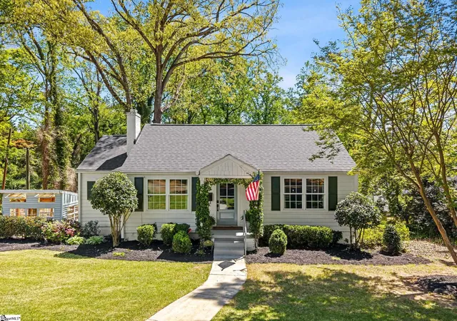 Homes for sale in Greenville, SC | 312 Mcdonald St, Greenville, SC 29609 | MLS# 1588561