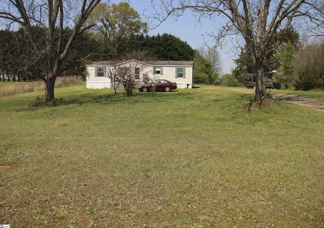 Photo 1 of Sale Pending at 124 Arabian Wy, Anderson, SC 29626 | MLS# 1586371 | Listing updated on 2026-09-11