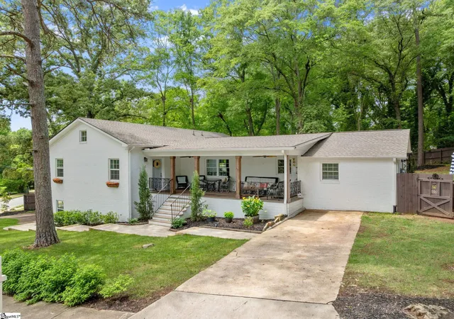 Photo 1 of Single family home for sale at 2 Prancer Ave, Greenville, SC 29605 | MLS# 1593198 | Listing updated on 2026-07-13