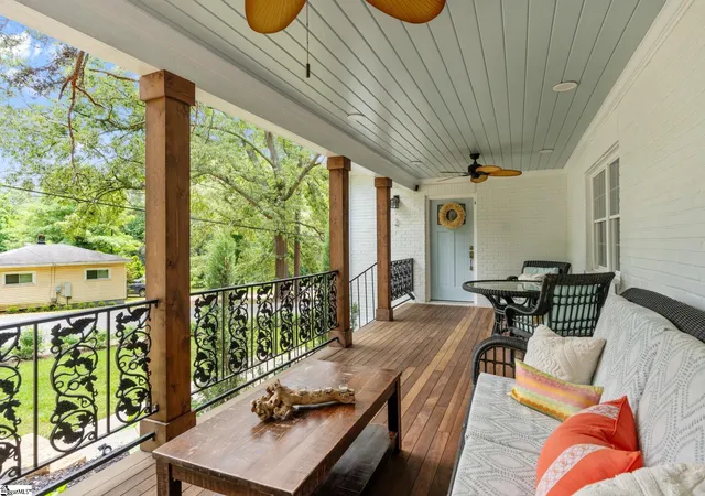 Photo 4 of Single family home for sale at 2 Prancer Ave, Greenville, SC 29605 | MLS# 1593198 | Listing updated on 2026-07-13