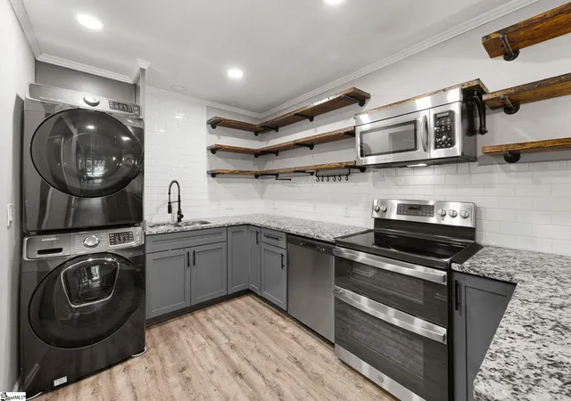 Photo 2 of Condo for sale at 311 W Earle St, Greenville, SC 29609 | MLS# 1596800 | Listing updated on 2026-09-11