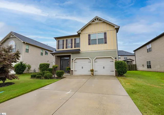 Photo 2 of Single family home for sale at 310 Turkey Run, Greenville, SC 29611 | MLS# 1598826 | Listing updated on 2026-09-11