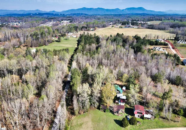 3rd image of 3888 Pennington Rd, Greer, SC 29651 | MLS# 1585666