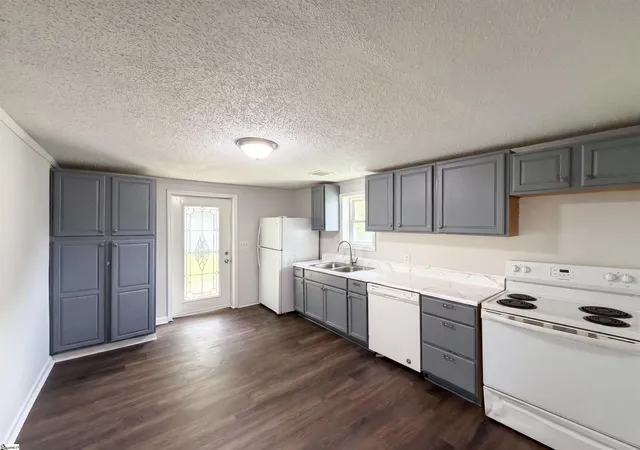Photo 2 of Single family home for sale at 237 Geddis Rd, Inman, SC 29349 | MLS# 1594364 | Listing updated on 2026-09-10