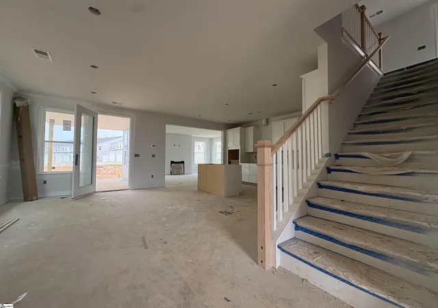 Photo 3 of Single family home for sale at 6 Whirlwind Wy, Simpsonville, SC 29681 | MLS# 1599471 | Listing updated on 2026-09-28