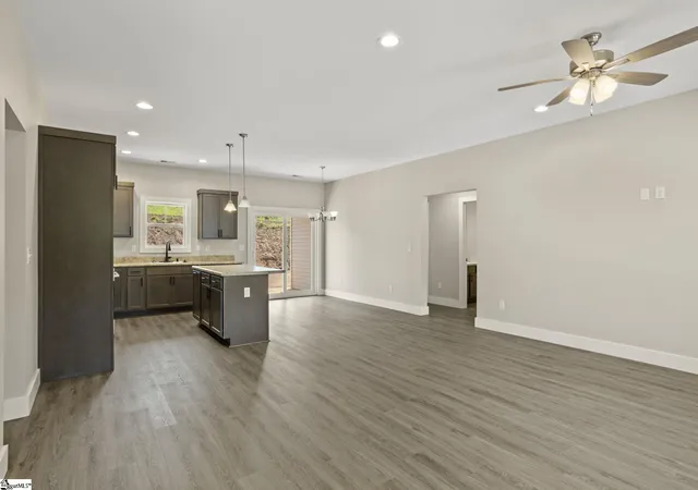 Photo 3 of Single family home for sale at 631 Scenic Ave, Campobello, SC 29322 | MLS# 1601816 | Listing updated on 2026-09-04
