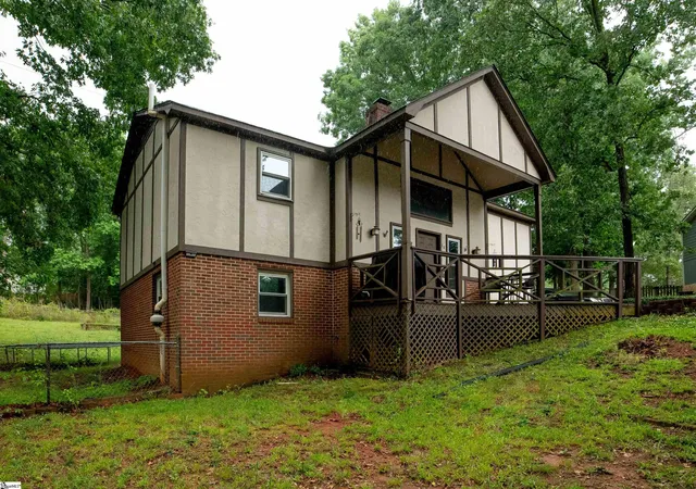 Homes for sale in Mauldin, SC | 10 Danbury Ln, Mauldin, SC 29662 | MLS# 1593008
