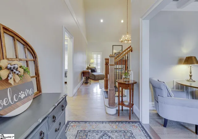 Photo 3 of Single family home for sale at 106 Kettle Oak Wy, Simpsonville, SC 29680 | MLS# 1599830 | Listing updated on 2026-08-08
