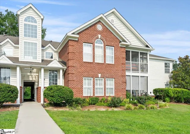 Homes for sale in Florence, SC | 1189 Waxwing Dr #Unit F, Florence, SC 29505 | MLS# 1593294