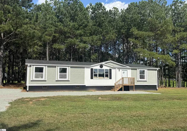 Photo 1 of Manufactured home for sale at 105 Nash Mill Rd, Fountain Inn, SC 29644 | MLS# 1601279 | Listing updated on 2026-08-19